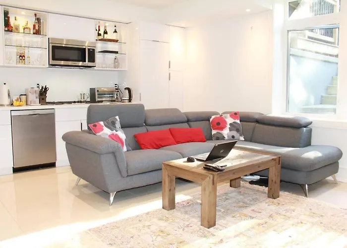 Modern Separate Lower Level 1 Bedroom Apartment Plus Parking